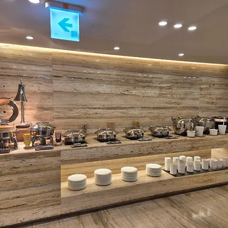 乌里&酒店