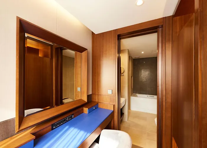 Uri& 4* Seoul
